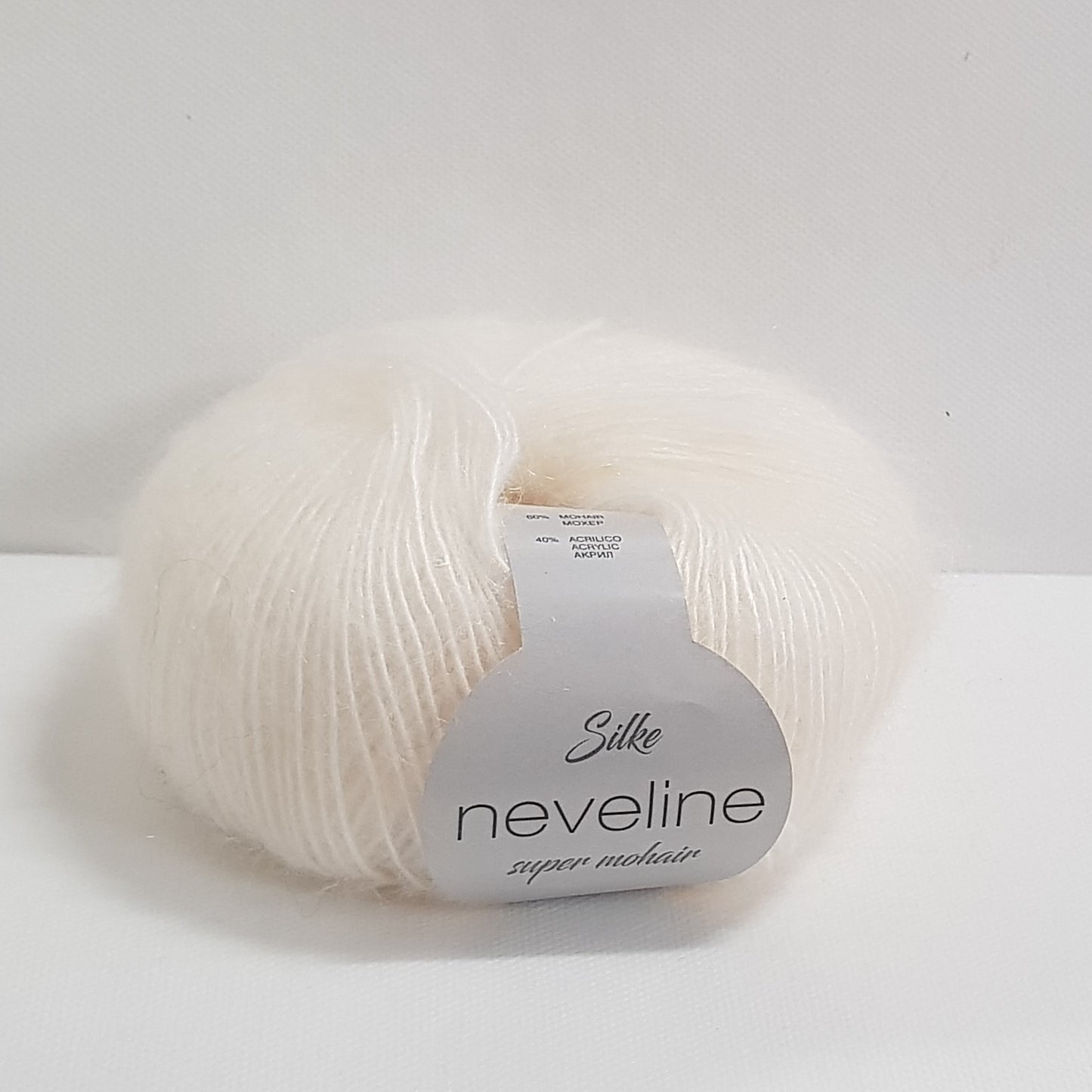 LANA NEVELINE 60% mohair 40% acrilico