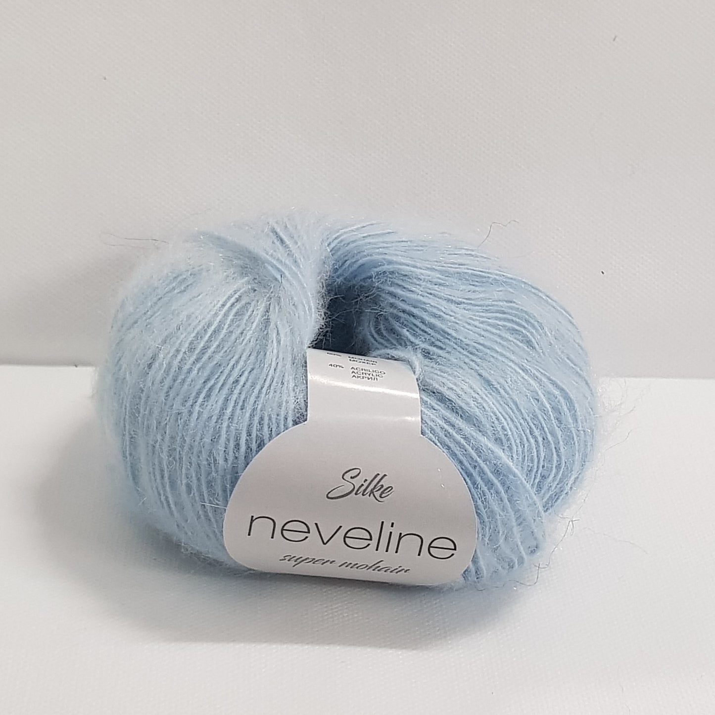 LANA NEVELINE 60% mohair 40% acrilico