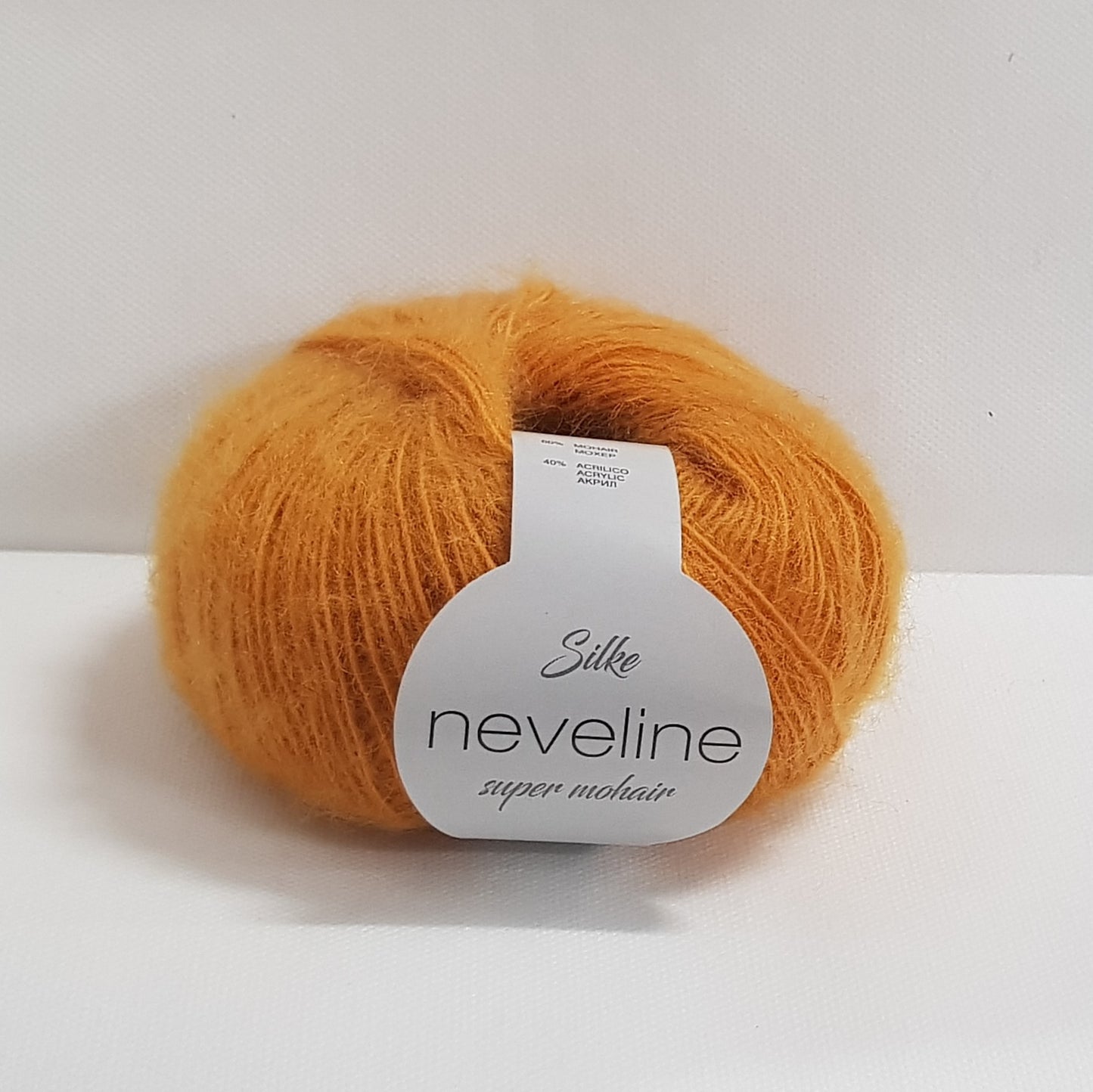 LANA NEVELINE 60% mohair 40% acrilico