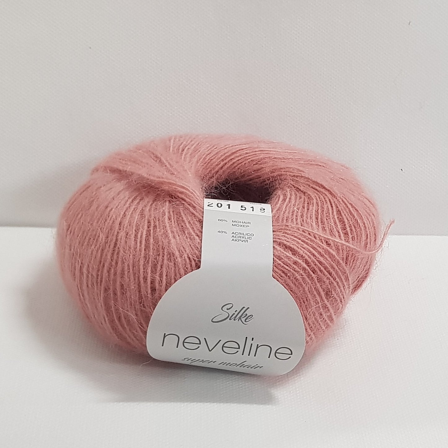 LANA NEVELINE 60% mohair 40% acrilico