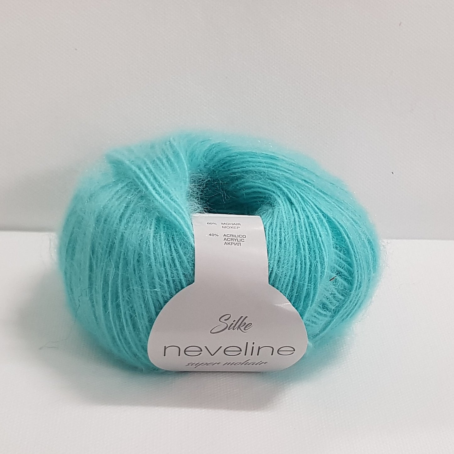 LANA NEVELINE 60% mohair 40% acrilico