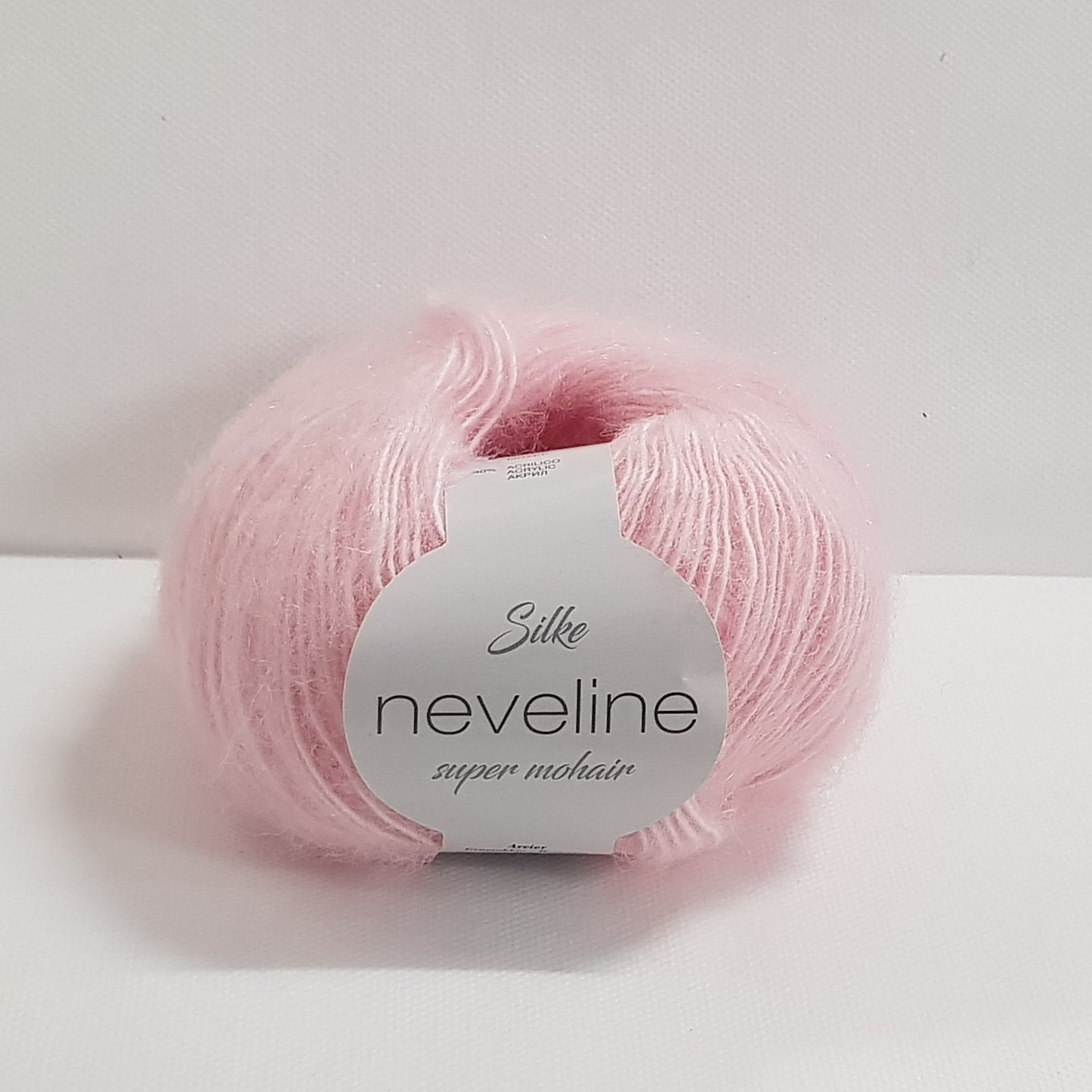 LANA NEVELINE 60% mohair 40% acrilico