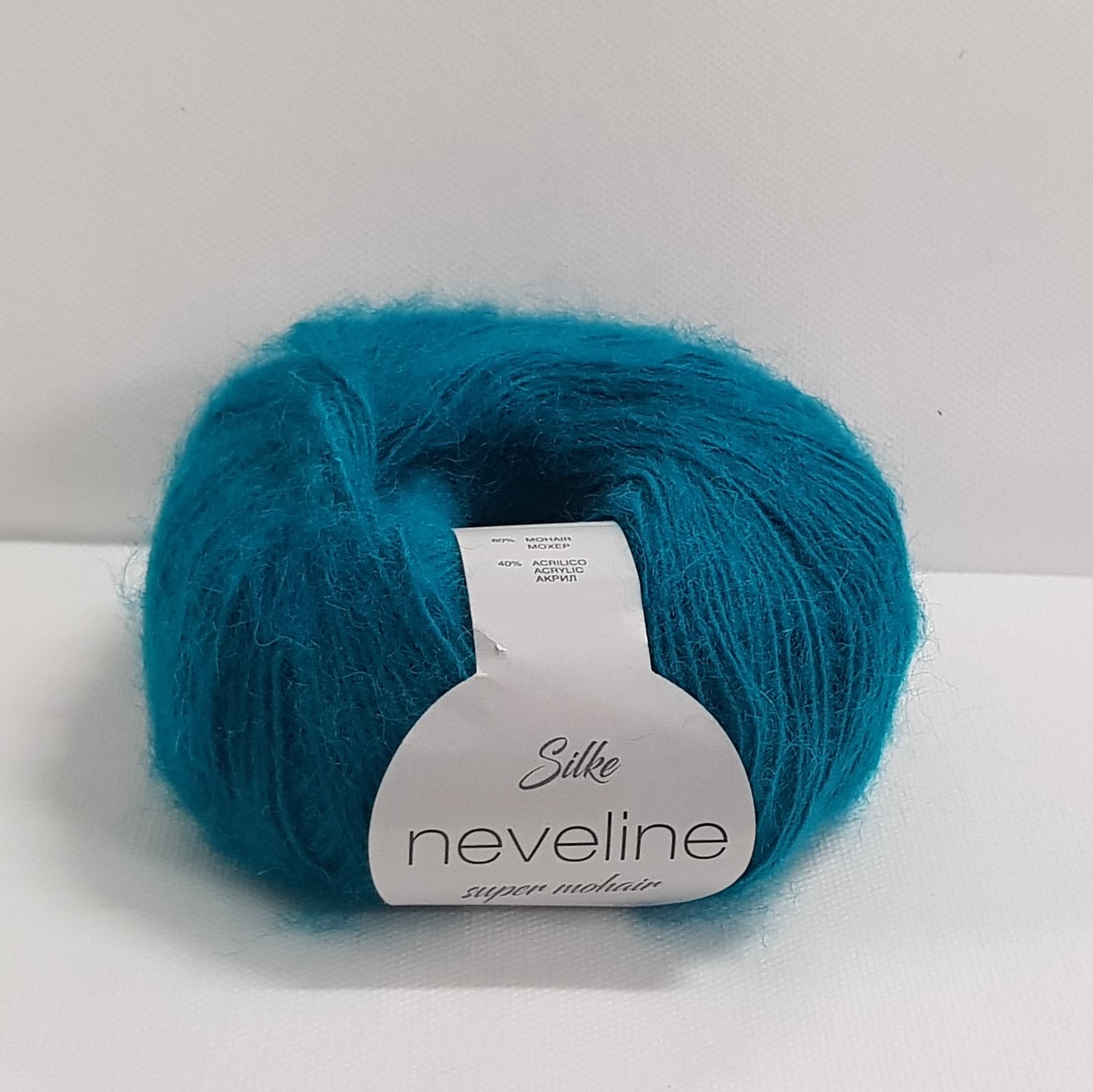 LANA NEVELINE 60% mohair 40% acrilico