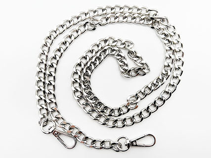 CATENE METALLO CON MOSCHETTONI DA 110 CM