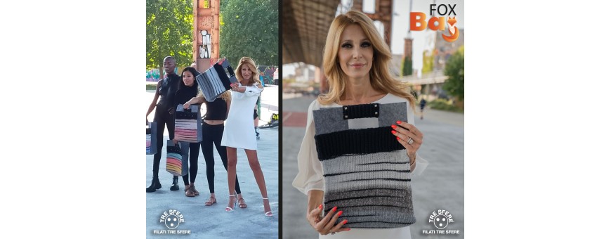 Meravigliose borse in feltro da abbellire con la lana, lavorazione all'uncinetto, progetto FOX BAG pubblicizzato da Adriana Volpe 